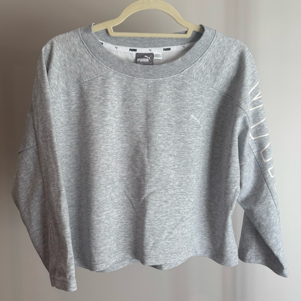 Puma Heather Gray Cropped Sweatshirt Large